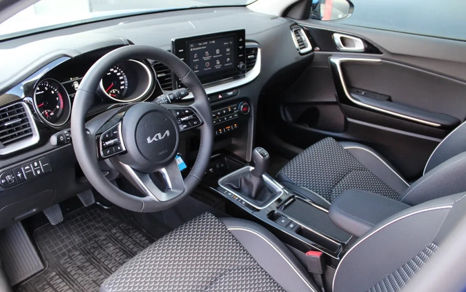 Kia Ceed cena 110390 przebieg: 10, rok produkcji 2024 z Łódź małe 379